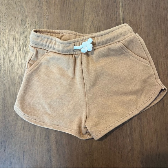 Bundle of 3 pairs of Old Navy drawstring girls 2T shorts in great condition - Picture 4 of 12